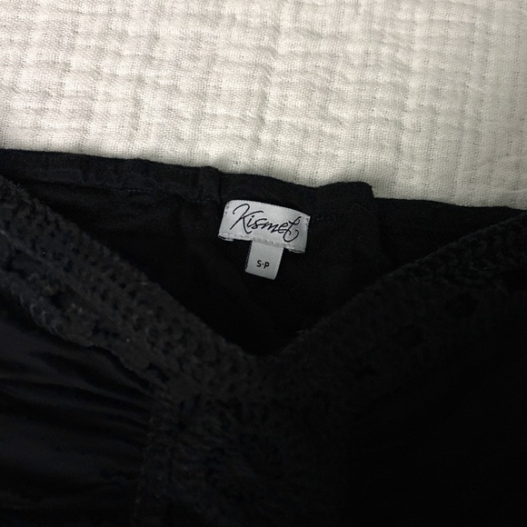 black y2k strapless top with crochet detail - Picture 5 of 5